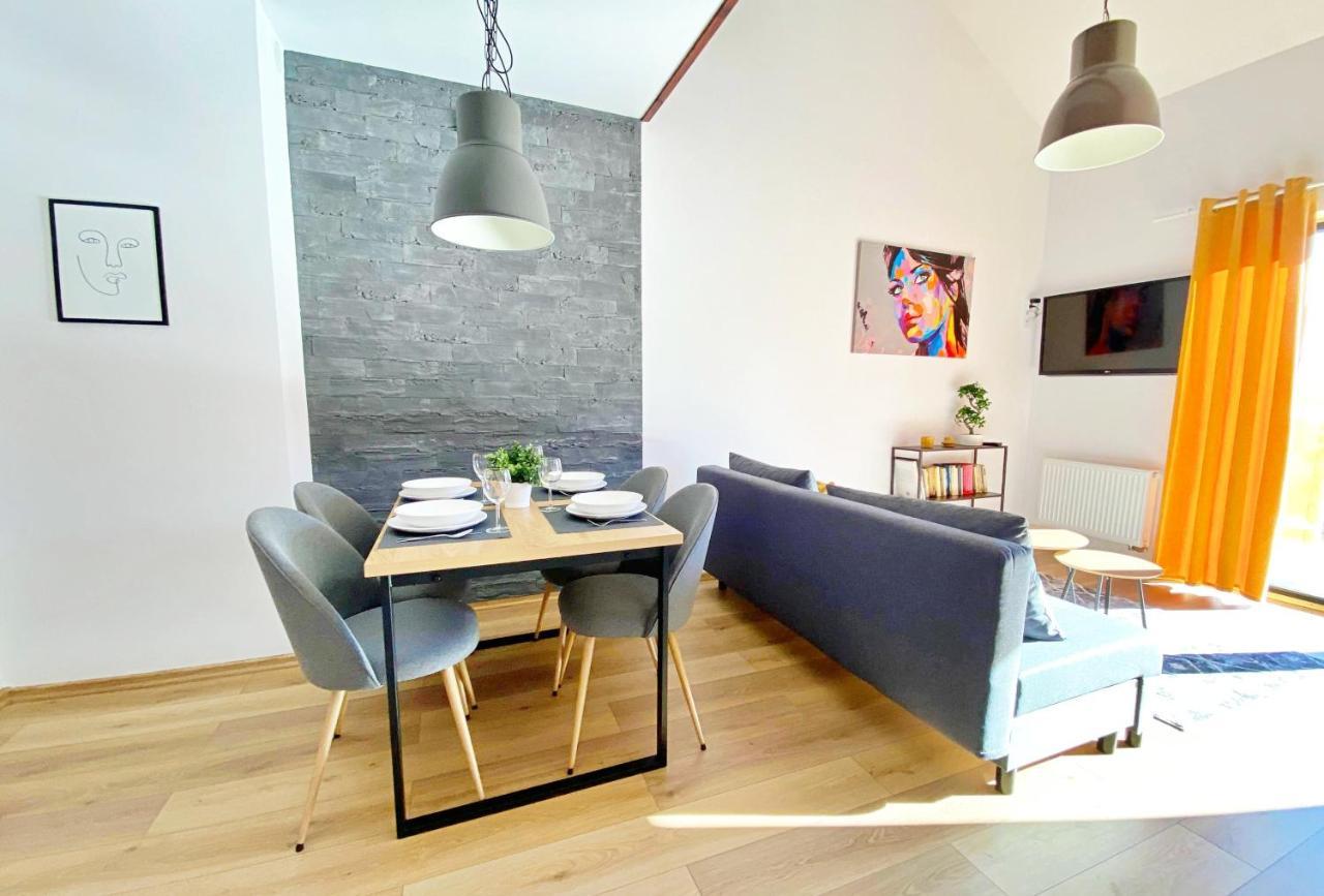 שצ'צ'ירק Apartament Skandynawski 2-Poziomowy Sauna Jacuzzi מראה חיצוני תמונה