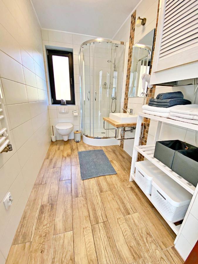 שצ'צ'ירק Apartament Skandynawski 2-Poziomowy Sauna Jacuzzi מראה חיצוני תמונה