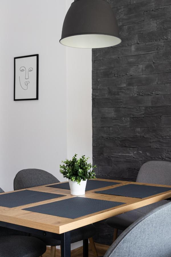 שצ'צ'ירק Apartament Skandynawski 2-Poziomowy Sauna Jacuzzi מראה חיצוני תמונה